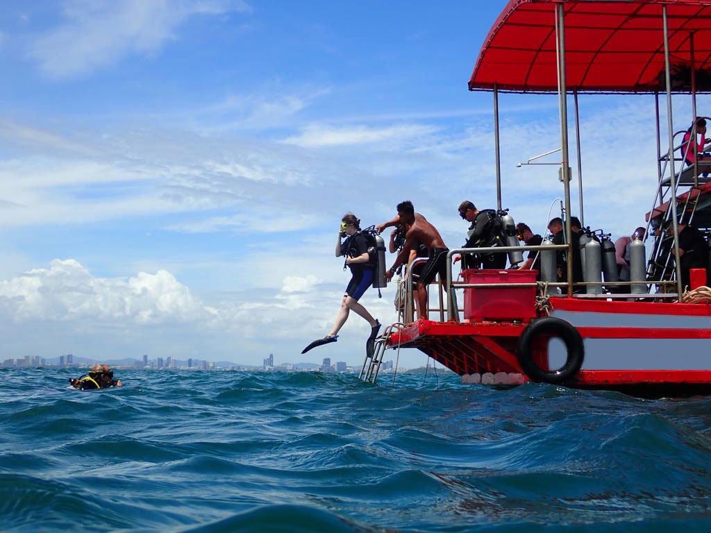 No Limit Dive Center Pattaya