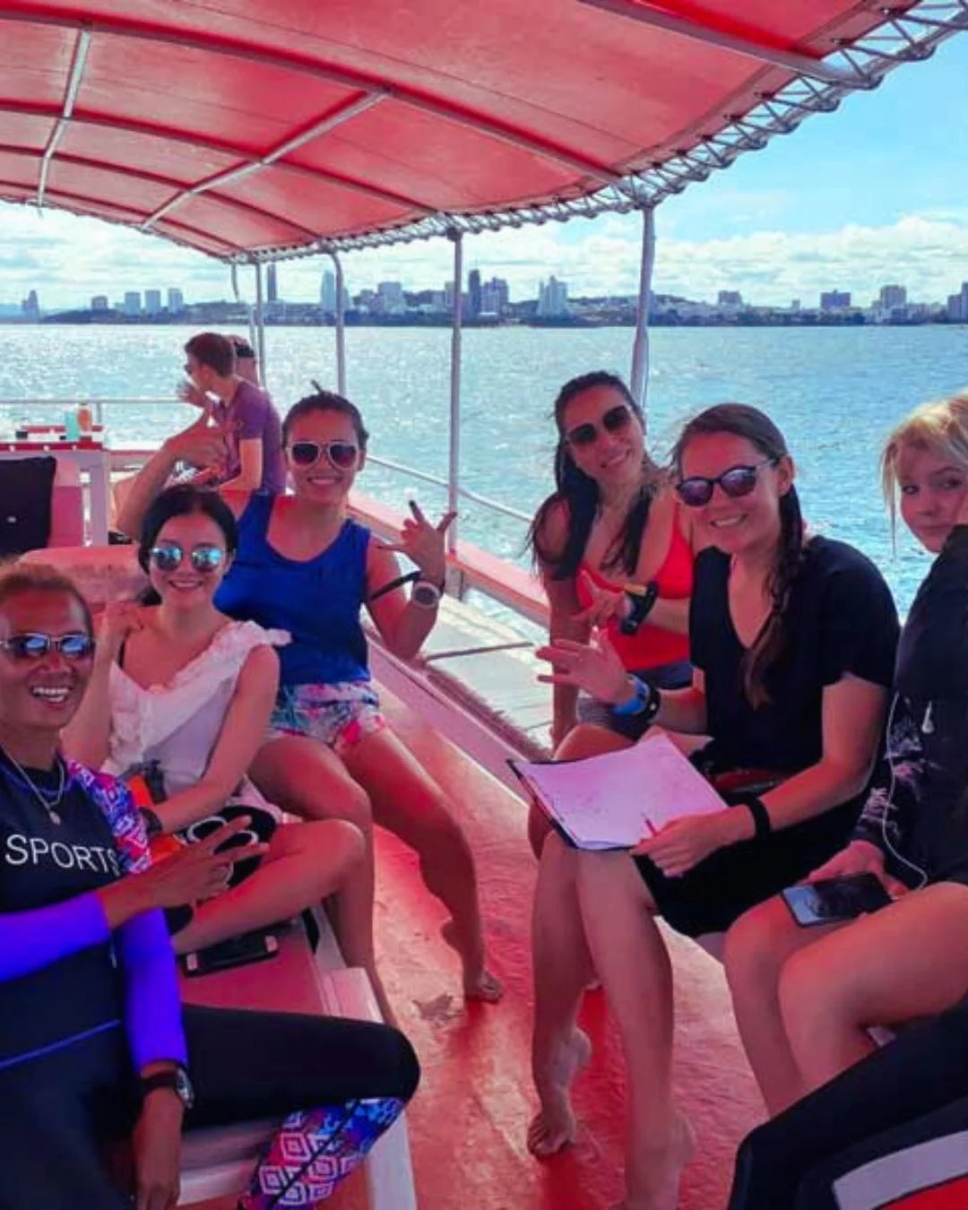 PADI Open Water Diver Course in Pattaya AT No Limit Dive Center