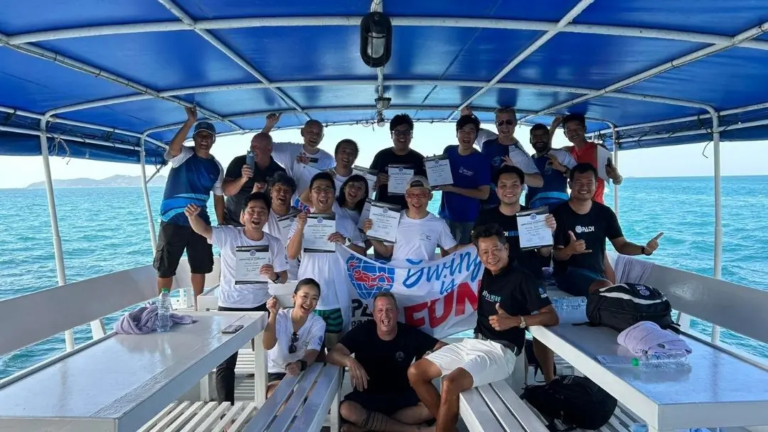 PADI Instructor Internship (IDC) Course At No Limit Dive Center, Pattaya